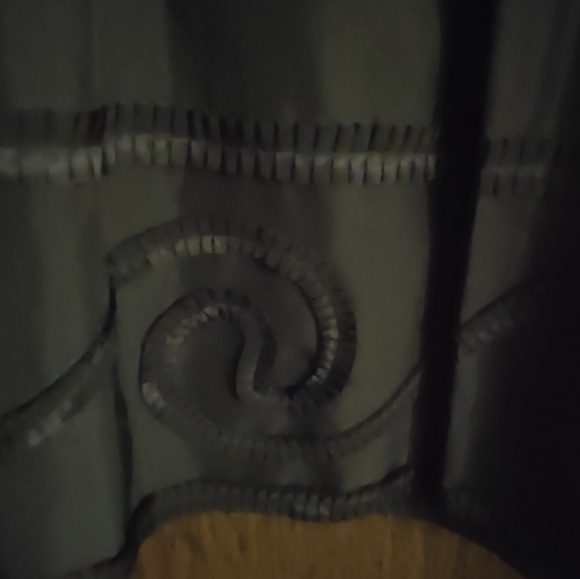 LOFT Black Taffeta Applique Skirt - Picture 3 of 5